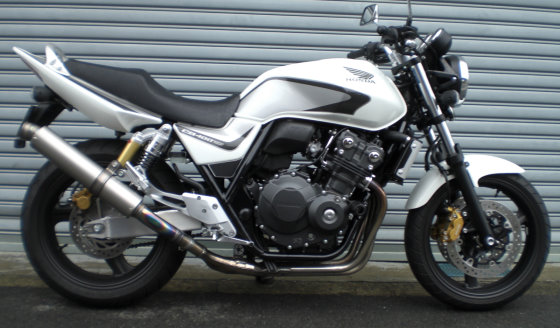 CB400SF HYPER VTEC Revo(NC42) | バイクマフラーの製造販売店です