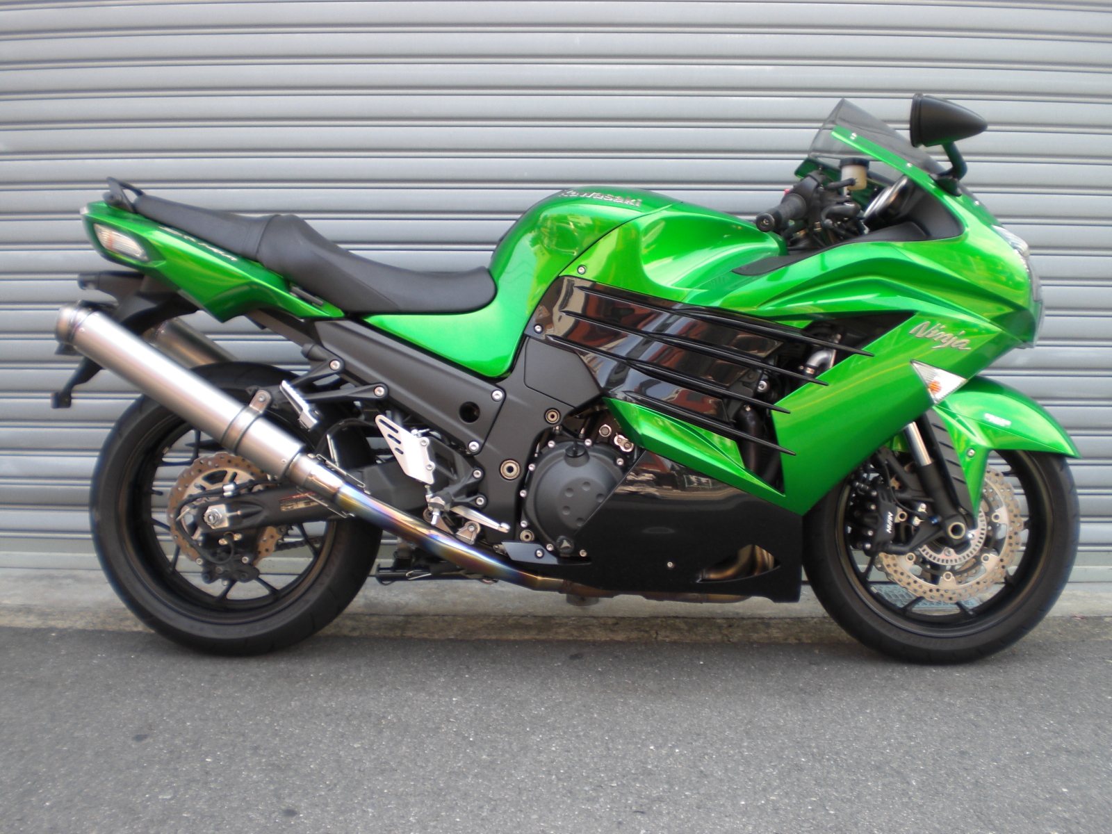 zzr1400 zx14r SC PROJECT 2本だしマフラー - マフラー