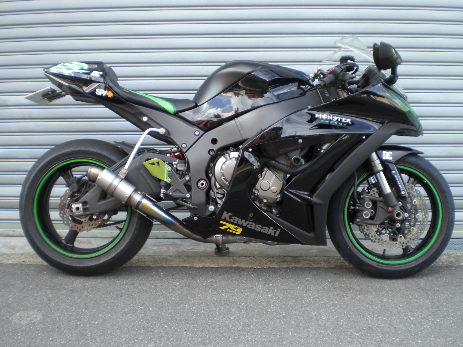 11-ZX10R | バイクマフラーの製造販売店です。ワンオフ・オーダー ...