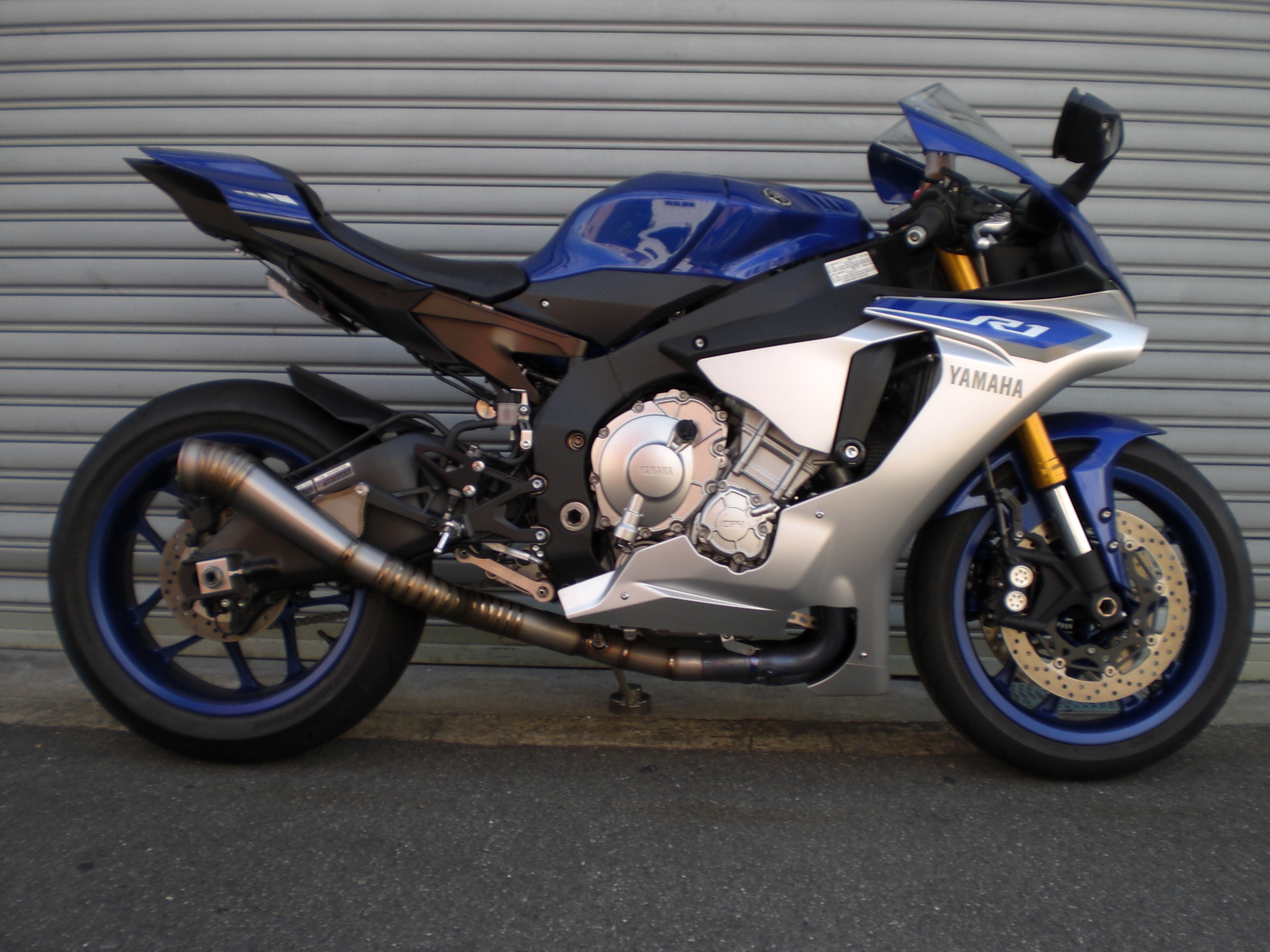 YAMAHA YZF-R1 15- MT-10 16-21 中段マフラー チタン ...