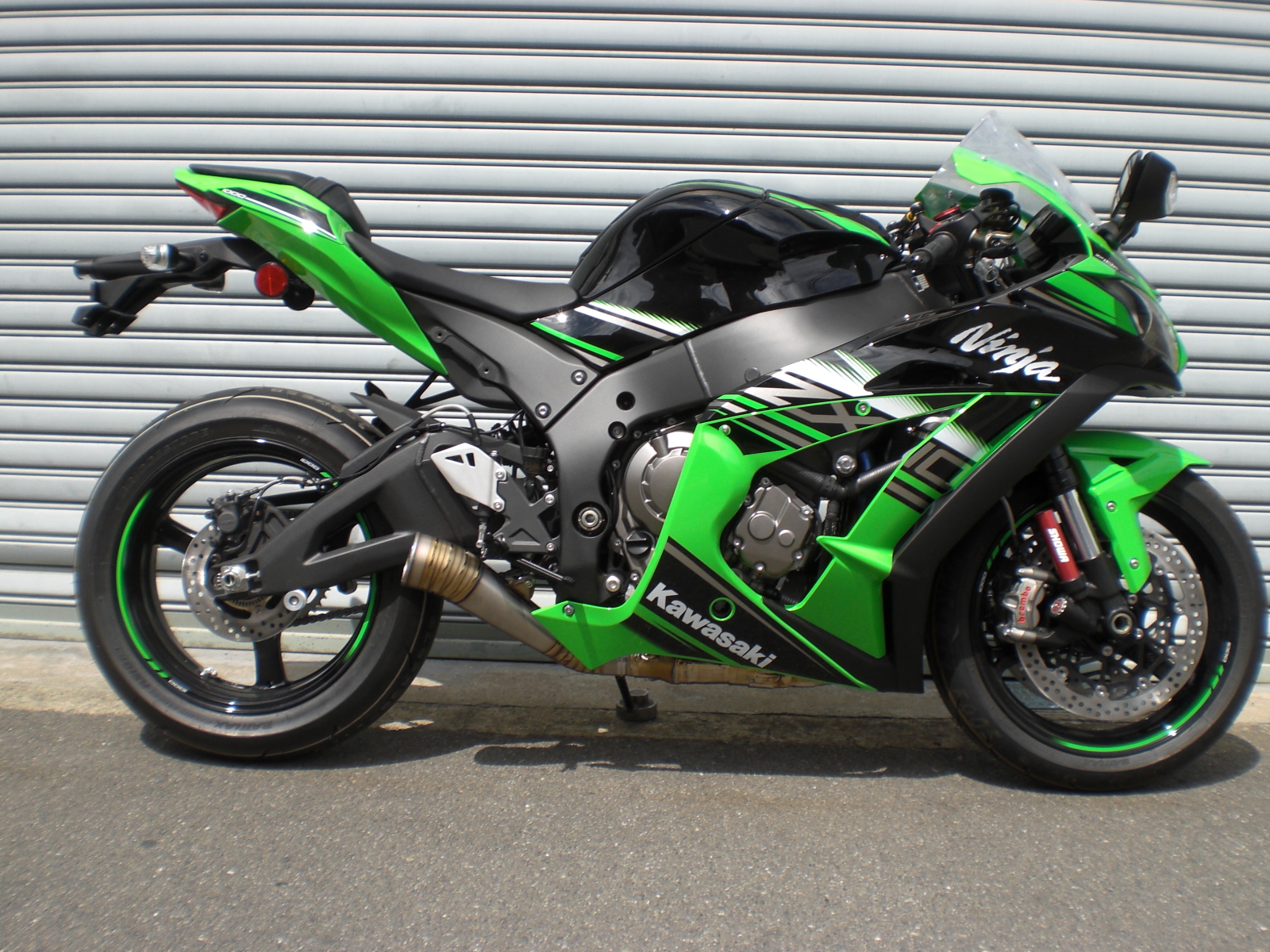 KAWASAKI　Ninja ZX-10R　スリップオンマフラー　IXRACE